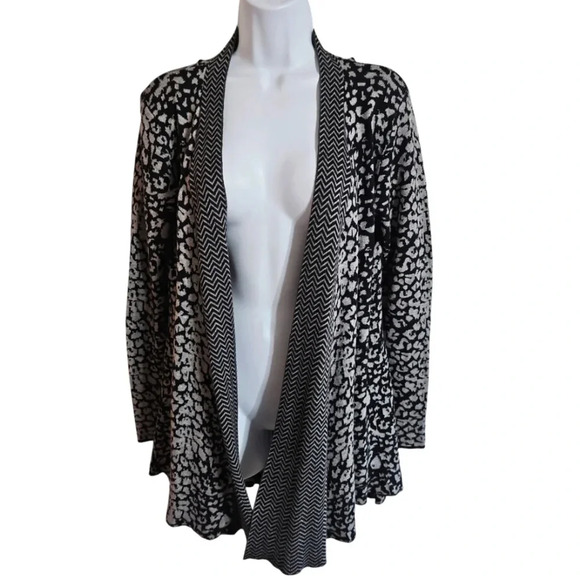 Belldini Medium Black Cheetah Chevron Print Cozy Rare Longline Cardigan Sweater - Picture 1 of 6